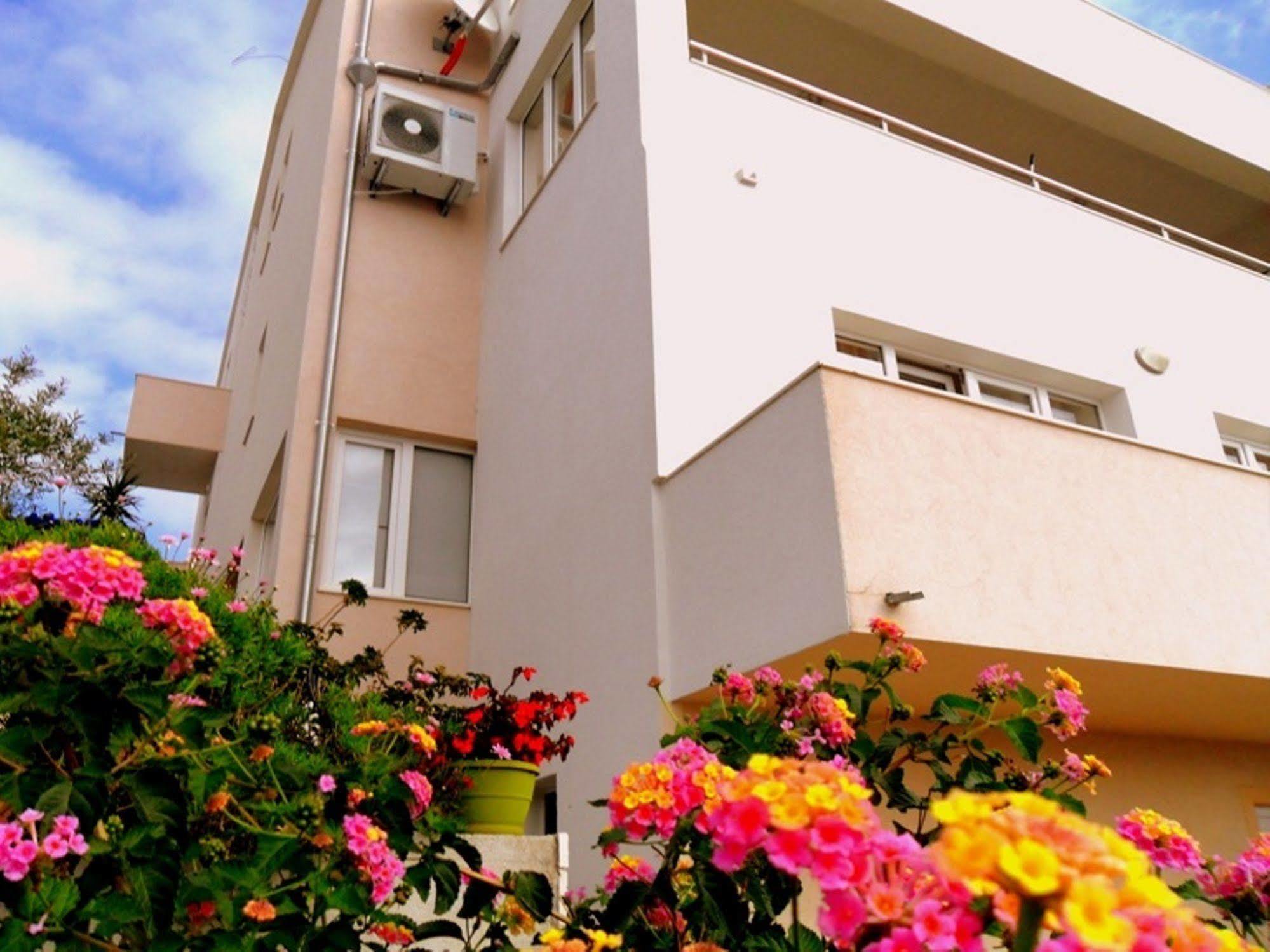 חוואר Apartments Pera מראה חיצוני תמונה